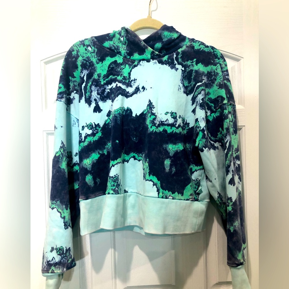 Tie dye sweat shirt